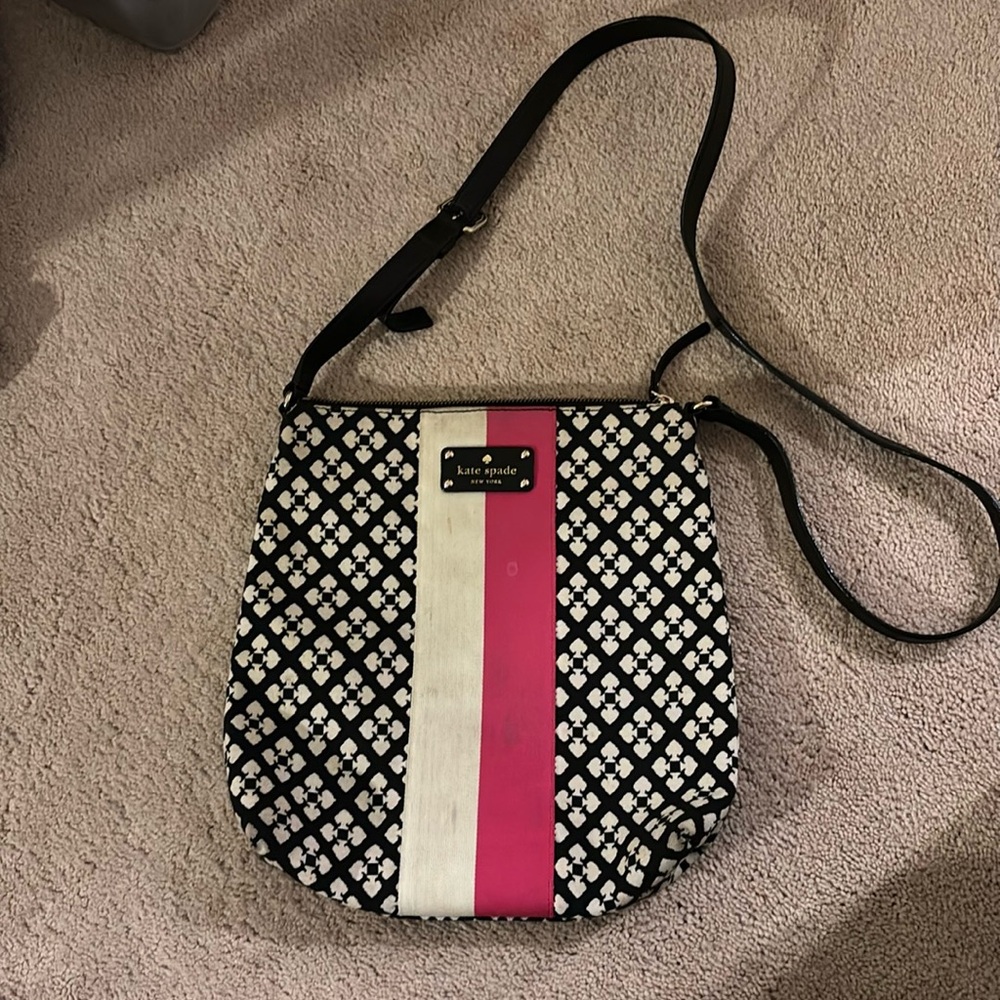 Kate spade crossbody adjustable strap